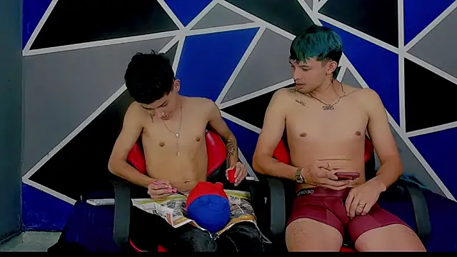 migueyalejo teens online show from 02/21/25, 06:07
