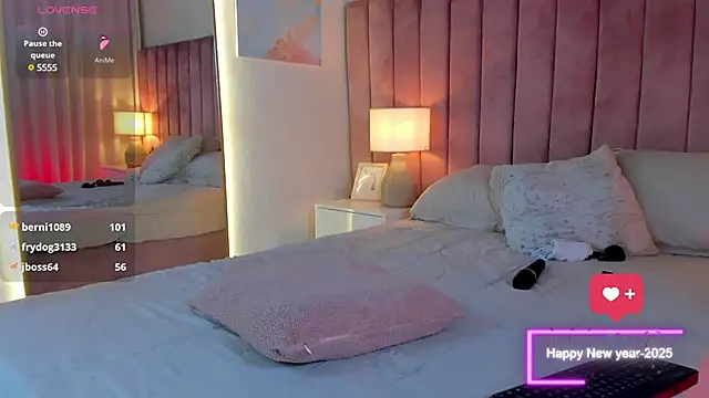 SweetGirl       online show from 01/30/25, 04:27