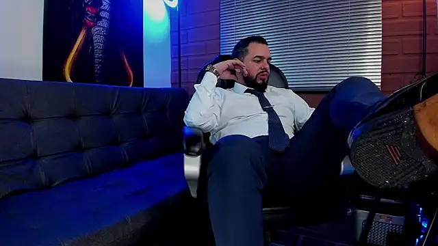 Ethan Castellano online show from 01/10/25, 01:10