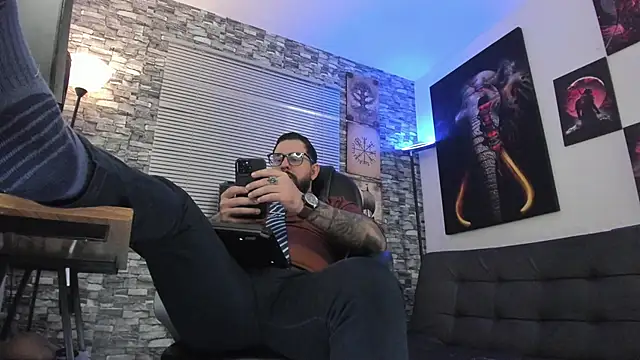 Ethan Castellano online show from 06/04/26, 10:38