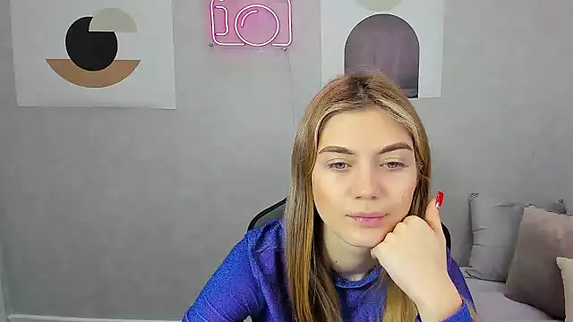 Snapshot of Cherry_Price chatting on 12/26/24, 02:55 Cherry Price online show from 12/26/24, 02:55