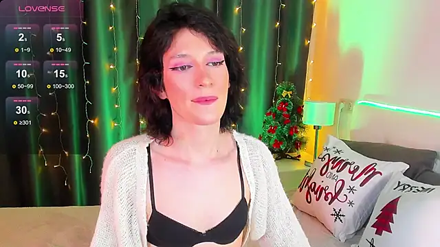 Snapshot of Kolette_Gray chatting on 12/05/24, 07:17 Kolette Gray online show from 12/05/24, 07:17