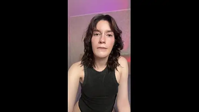 Snapshot of Kolette_Gray chatting on 10/24/25, 03:08 Kolette Gray online show from 10/24/25, 03:08