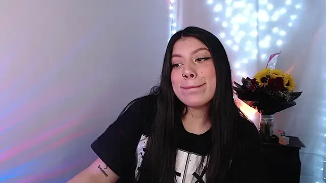 Snapshot of iam_emy chatting on 09/20/25, 06:58 iam emy online show from 09/20/25, 06:58