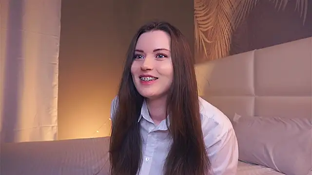 LoraDevon online show from 01/25/25, 01:10