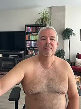 Snapshot of aarosteev2 chatting on 07/03/26, 12:33 aarosteev2 online show from 07/03/26, 12:33