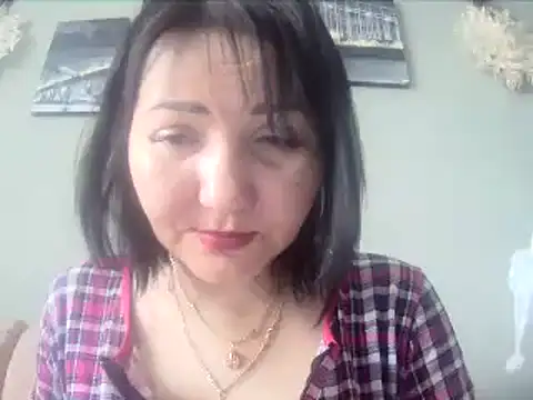 ClaireSunset online show from 03/04/25, 11:40