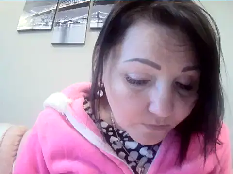 ClaireSunset online show from 05/16/26, 05:23