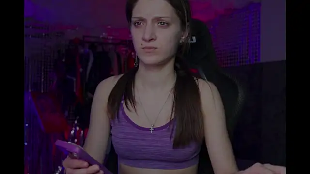 Kathleen Meow online show from 10/18/25, 06:41