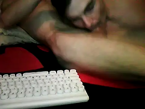 Snapshot of ZuzuGay chatting on 12/15/24, 06:26 ZuzuGay online show from 12/15/24, 06:26