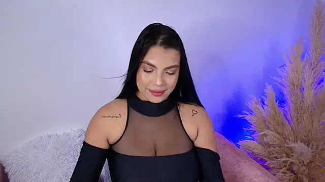 AngelaWhitte  online show from 01/14/25, 07:43