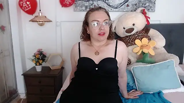 Tania Goddess  online show from 02/10/25, 07:17