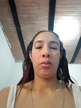 Snapshot of lakirared chatting on 12/09/24, 03:11 lakirared online show from 12/09/24, 03:11