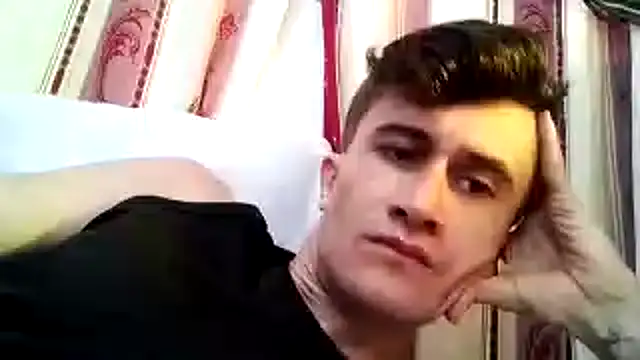 Snapshot of Loggan_donnelly chatting on 11/14/25, 04:17 Loggan donnelly online show from 11/14/25, 04:17