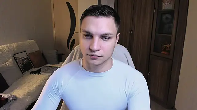 Snapshot of handsome_guy01 chatting on 09/26/25, 06:56 handsome guy01 online show from 09/26/25, 06:56