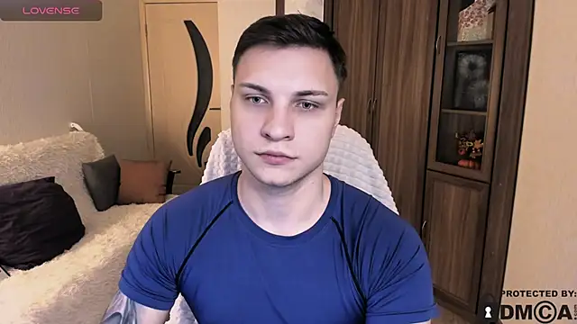 handsome guy01 online show from 11/03/25, 07:59