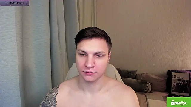handsome guy01 online show from 06/09/26, 10:10