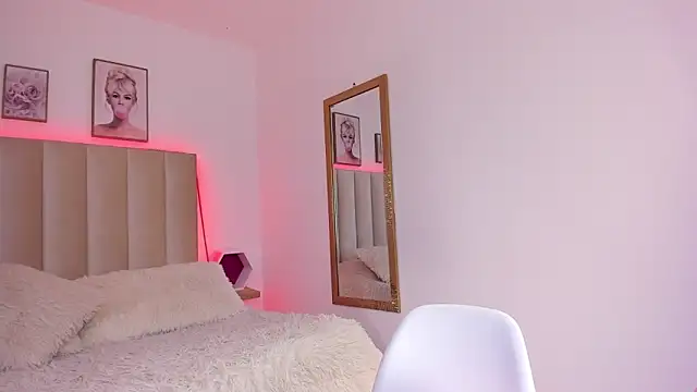 Sasha belova online show from 01/08/25, 12:37