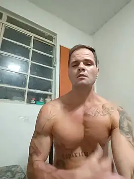 Snapshot of Giricotta chatting on 05/19/26, 02:51 Giricotta online show from 05/19/26, 02:51