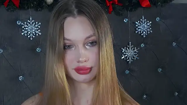 ViolaFlirt online show from 12/18/24, 02:28