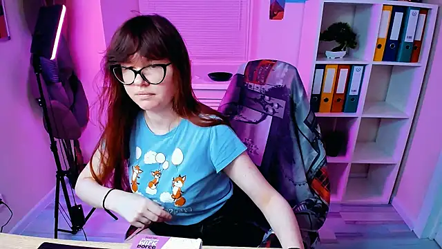 CarolGiggly online show from 09/20/25, 07:31