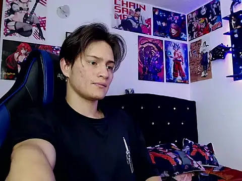Snapshot of sr_jaeger chatting on 12/14/24, 08:08 sr jaeger online show from 12/14/24, 08:08