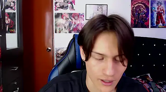 Snapshot of sr_jaeger chatting on 03/08/25, 08:14 sr jaeger online show from 03/08/25, 08:14
