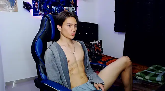Snapshot of sr_jaeger chatting on 03/20/25, 10:07 sr jaeger online show from 03/20/25, 10:07