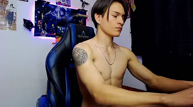 Snapshot of sr_jaeger chatting on 03/22/25, 08:15 sr jaeger online show from 03/22/25, 08:15