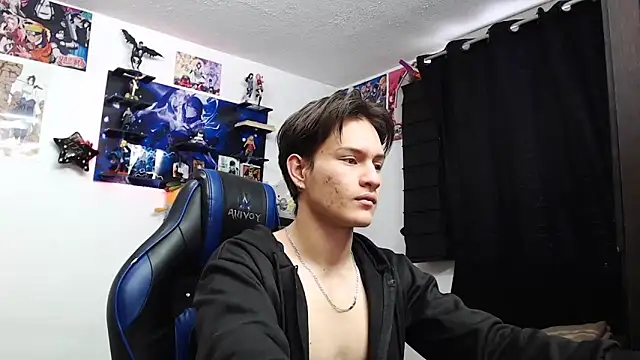 Snapshot of sr_jaeger chatting on 09/09/25, 12:48 sr jaeger online show from 09/09/25, 12:48