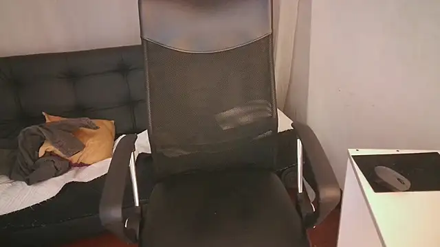 Aurora ath online show from 12/13/24, 04:11