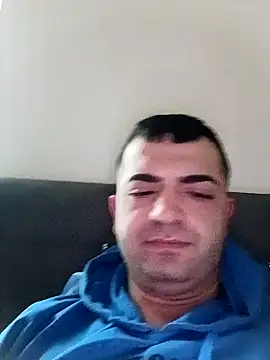 Snapshot of cshn001 chatting on 12/26/24, 12:49 cshn001 online show from 12/26/24, 12:49