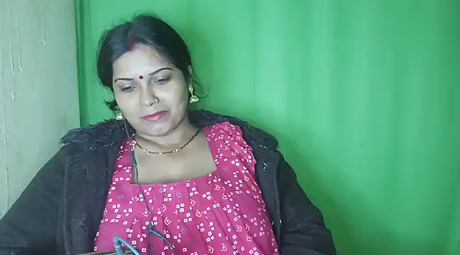 mamoni91 online show from 12/18/24, 04:49