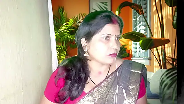 mamoni91 online show from 02/15/25, 05:17
