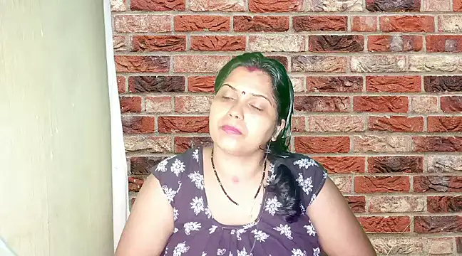 mamoni91 online show from 02/18/25, 04:59