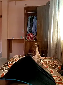 RRahullove69 online show from 10/05/25, 08:23