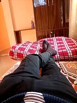 RRahullove69 online show from 11/18/25, 10:09