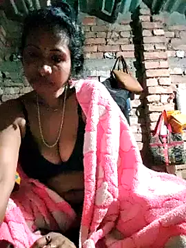 Hotty-dola online show from 01/01/25, 02:51