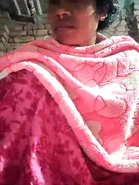 Hotty-dola online show from 01/02/25, 04:09