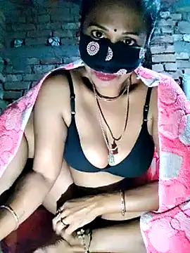 Hotty-dola online show from 01/05/25, 03:53