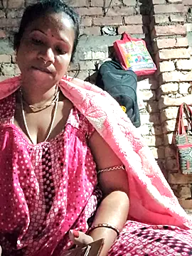 Hotty-dola online show from 02/08/25, 02:38