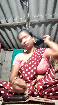 Hotty-dola online show from 03/02/25, 04:21