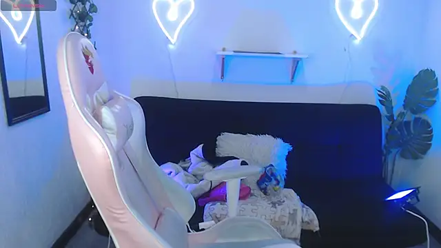 Tefy bratz online show from 03/11/25, 03:16