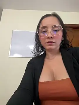 Snapshot of Kay_LustyWife chatting on 03/13/25, 09:59 Kay LustyWife online show from 03/13/25, 09:59