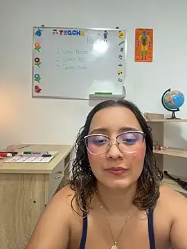 Kay LustyWife online show from 05/14/26, 12:06