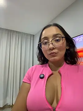 Snapshot of Kay_LustyWife chatting on 07/31/26, 01:16 Kay LustyWife online show from 07/31/26, 01:16