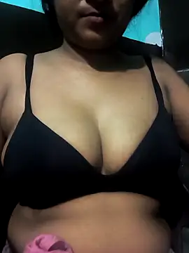 Snapshot of NEETU-89 chatting on 09/12/25, 06:30 NEETU-89 online show from 09/12/25, 06:30