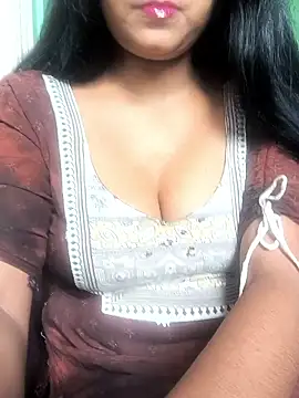 Snapshot of NEETU-89 chatting on 10/07/25, 03:36 NEETU-89 online show from 10/07/25, 03:36