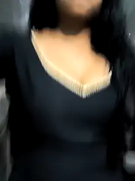 Snapshot of NEETU-89 chatting on 10/28/25, 02:48 NEETU-89 online show from 10/28/25, 02:48