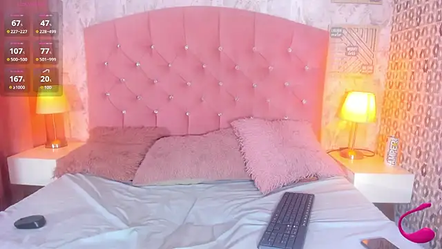 Snapshot of blaiine_colfer chatting on 03/13/25, 04:27 blaiine colfer online show from 03/13/25, 04:27